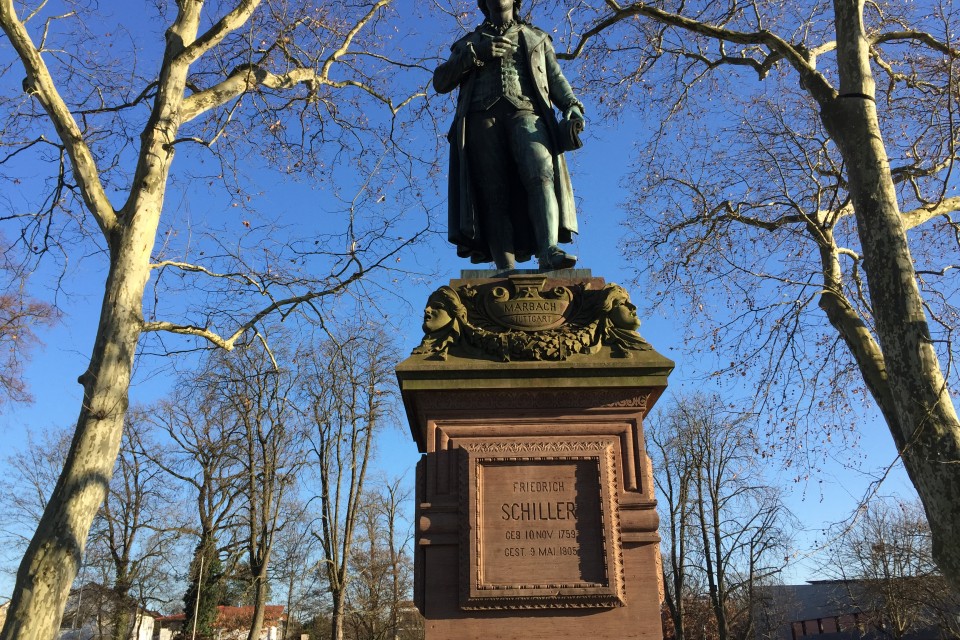 Friedrich-Schiller-Statue auf der Schillerhöhe
