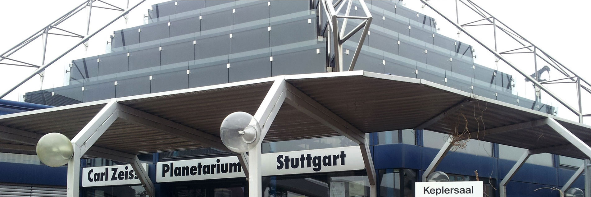 Stuttgarter Planetarium feiert Wiedereröffnung